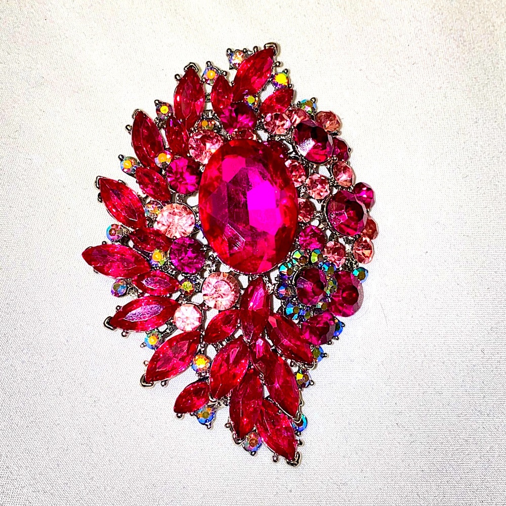 Woman’s Brooch